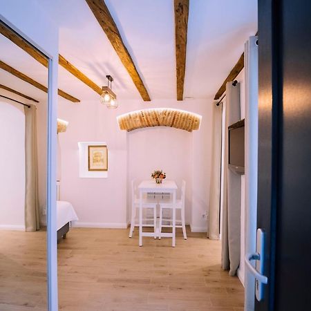 Chic Central Studio Sibiu Buitenkant foto